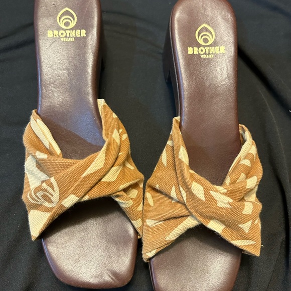 BROTHER VELLIES
Balabou Canvas Platform Sandals size 8 - Picture 2 of 9